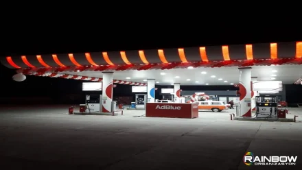 Rainbow Bursa Organizasyon tarafından Bursa'da uygulanan, renkli ve profesyonel balon süsleme konsepti.