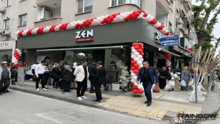 Rainbow Bursa Organizasyon tarafından düzenlenen, Bursa'nın merkezinde gerçekleşen şık ve profesyonel bir mağaza açılışı