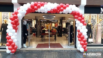 Bursa'nın yeni iş yerinde düzenlenen kurumsal açılış organizasyonu anları. Rainbow Bursa Organizasyon ile profesyonel bir