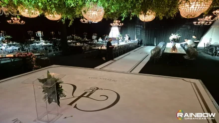 Rainbow Bursa Organizasyonu tarafından planlanan, şık ve romantik nişan ve düğün organizasyonu detayları.