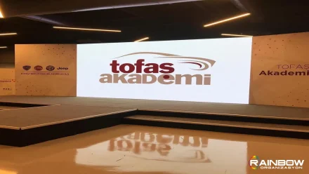 Rainbow Bursa Organizasyon tarafından Bursa'da düzenlenen profesyonel ve etkileyici bir şirket organizasyonu anı.